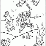 Друзья ловят медуз