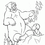 Медведица атакует