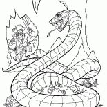 Гигантская змея на охоте